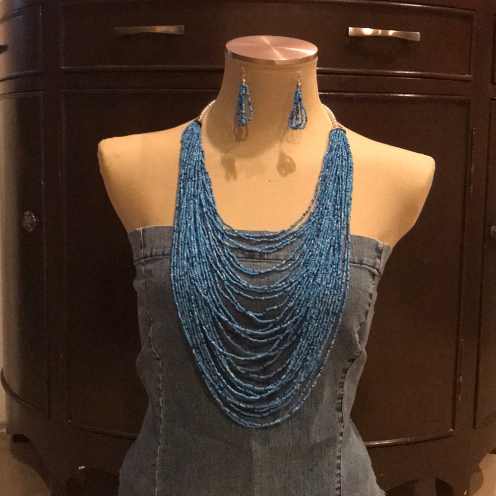 Beaded necklace